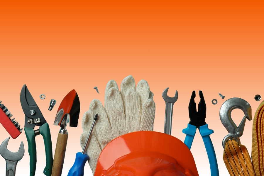 Werkzeuge als Symbol für den Tag der Arbeit